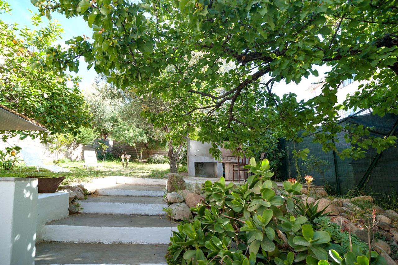 Casa Deledda Villa Budoni Exterior photo